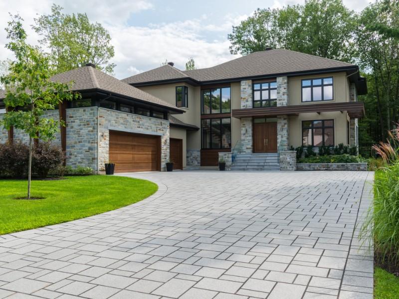 High value home insurance group protects liability insurance risks in ohio