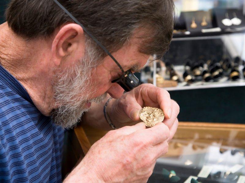 Jewelry endorsement for actual cash value with high value home insurance group